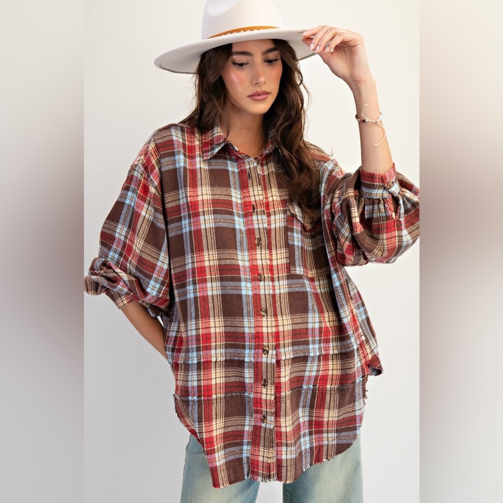 #581 Keep it Cozy Plaid Top - Mocha